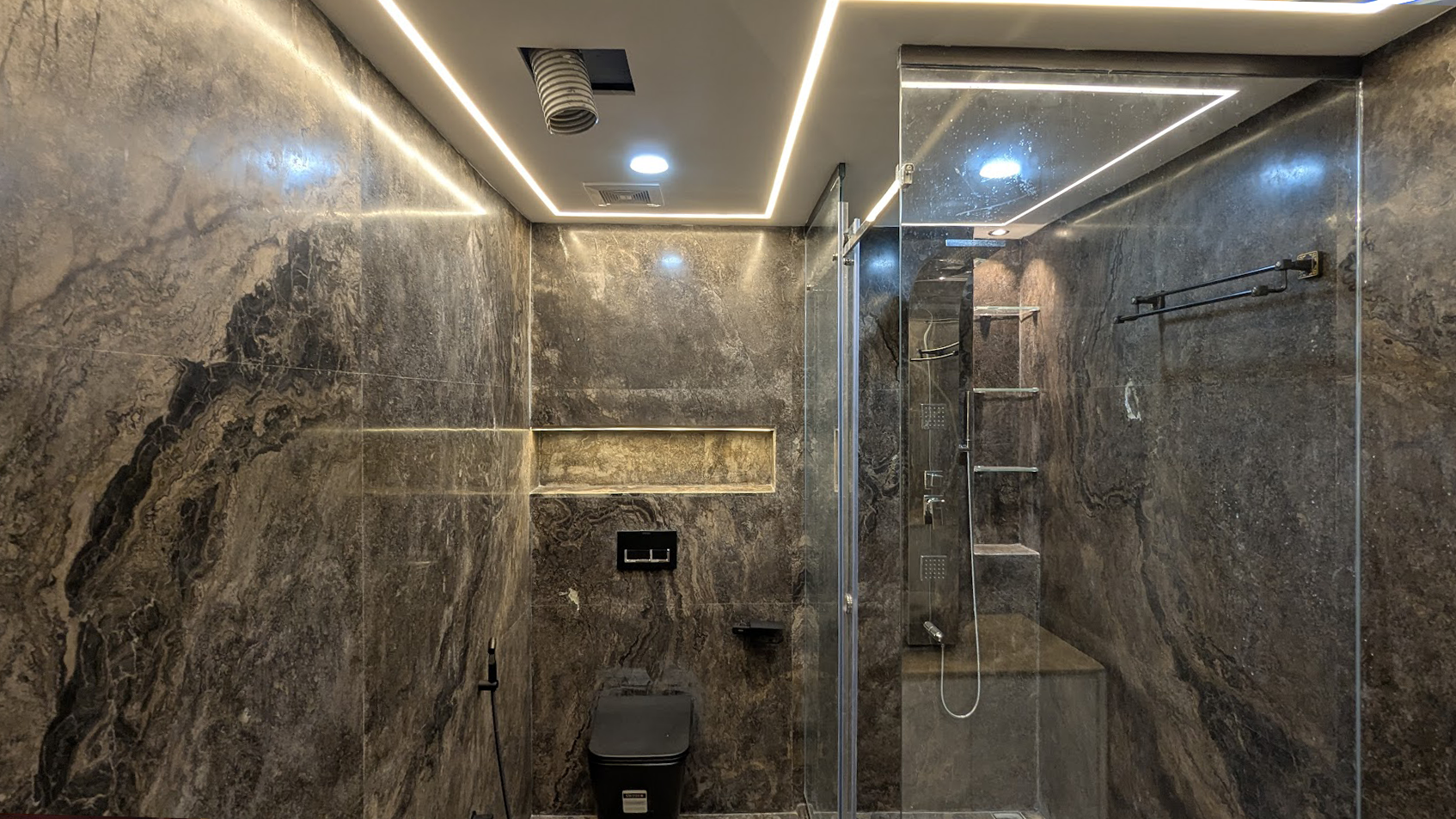 RESIDENTIAL INTERIOR